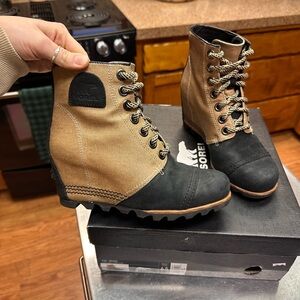 NIB Sorel Women's PDX Wedge Boots